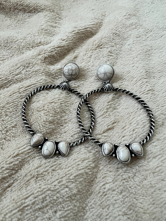“THREE STONES” earrings