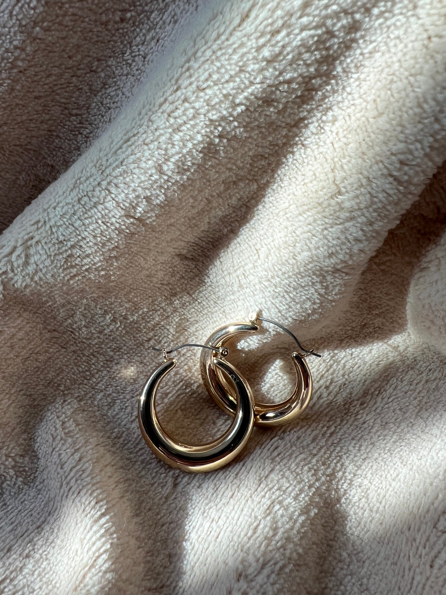 “CLASSIC” hoops