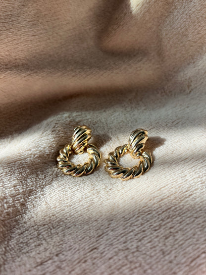 “CROISSANT” statement earrings