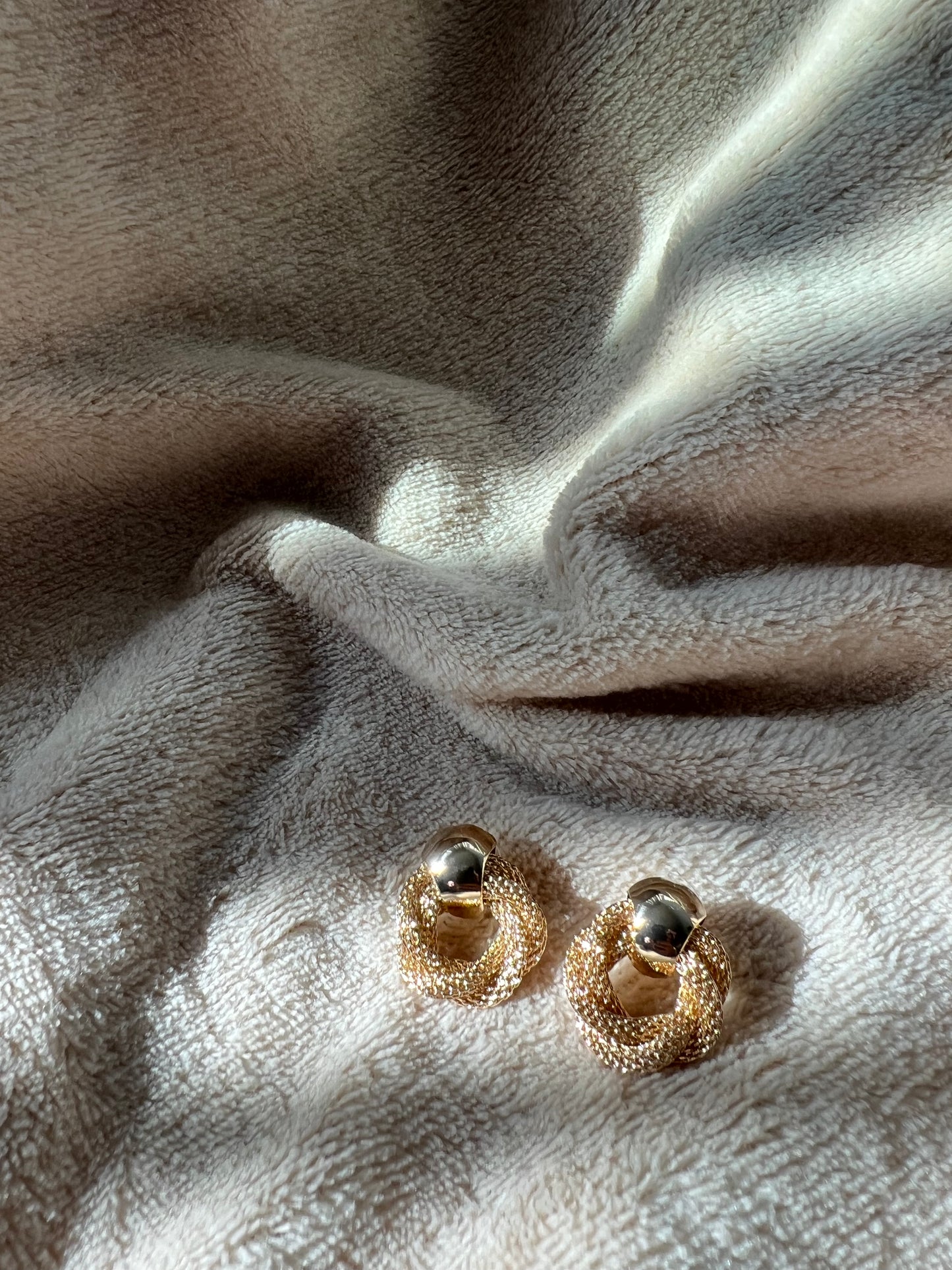 MINI “TWISTED MESH” stud earrings