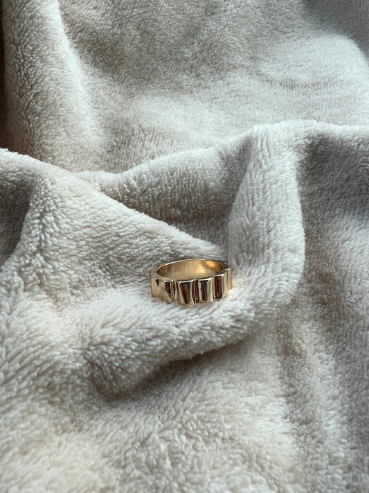 “KEEP IT CUTE” ring set