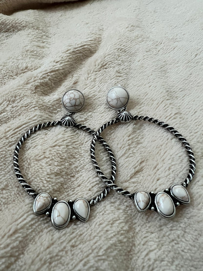 “THREE STONES” earrings