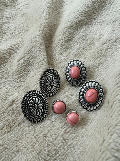 “FEELING PINK” Stud trio set
