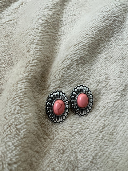 “FEELING PINK” Stud trio set