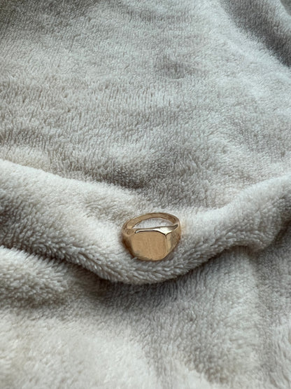 “KEEP IT GOLDEN” ring set