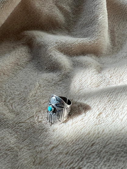 “BE FREE” ring