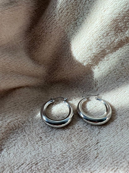 “CLASSIC” hoops