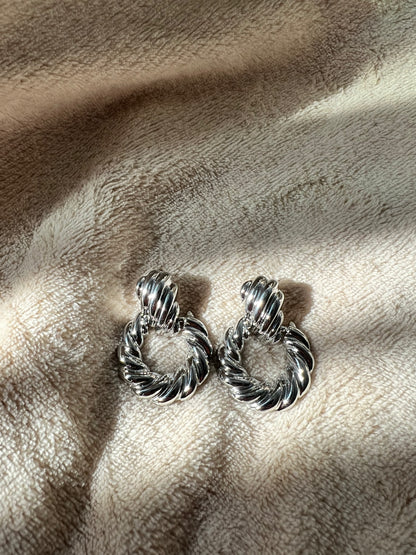 “CROISSANT” statement earrings