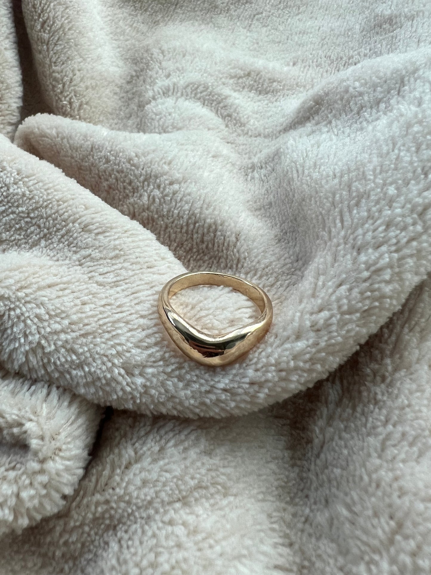 “KEEP IT CUTE” ring set