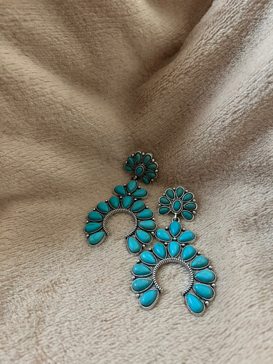 “DAISY” statement earrings