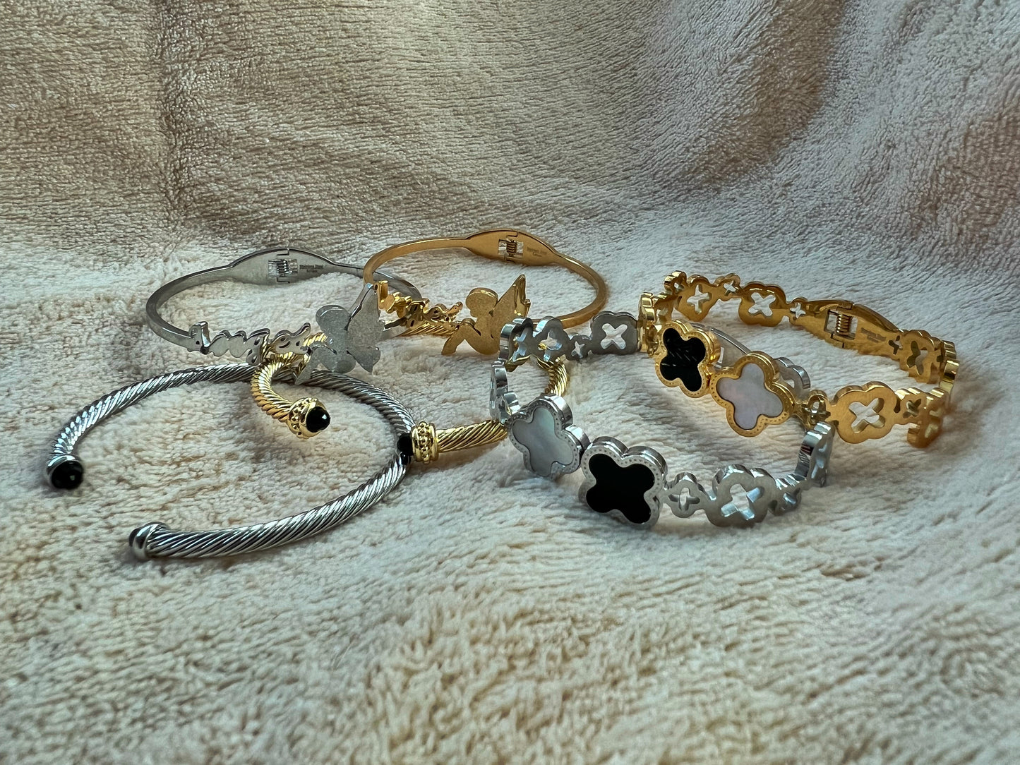 “LINK” bracelet